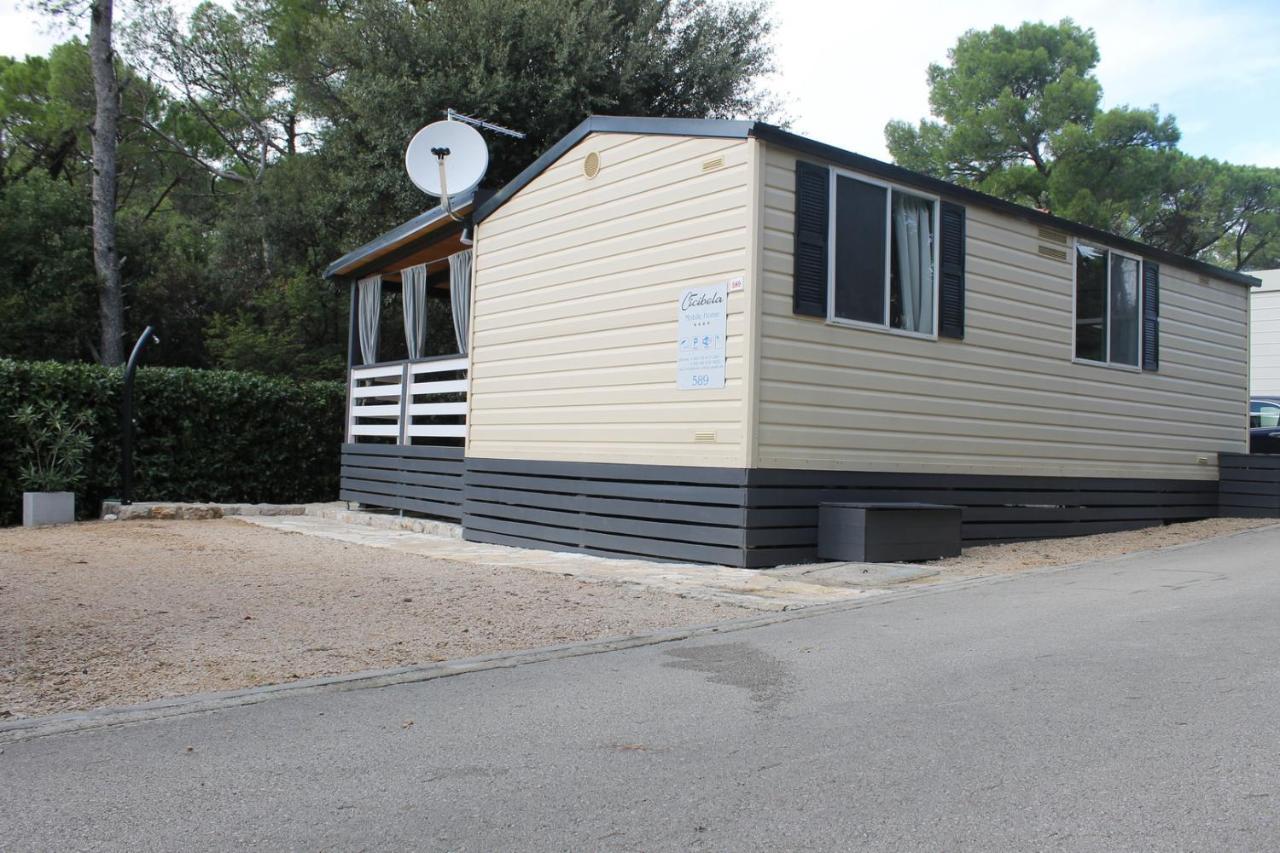 Mobile Home Cicibela Biograd Na Moru Exterior photo